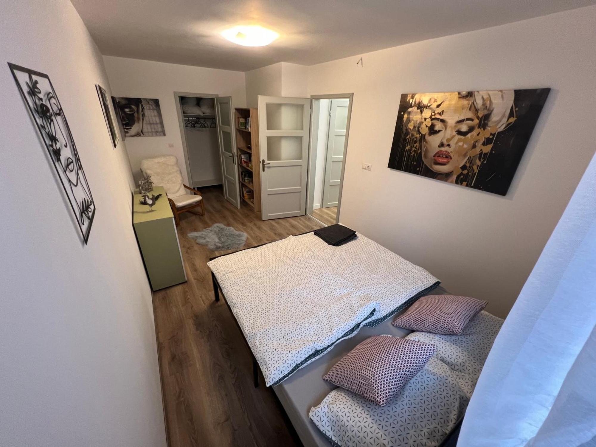 Garay26 Apartman Pécs Exteriör bild